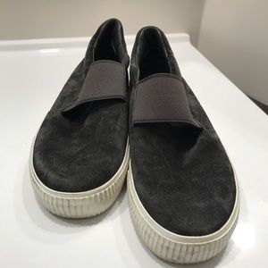 Vince black velvet slip on size 6.5